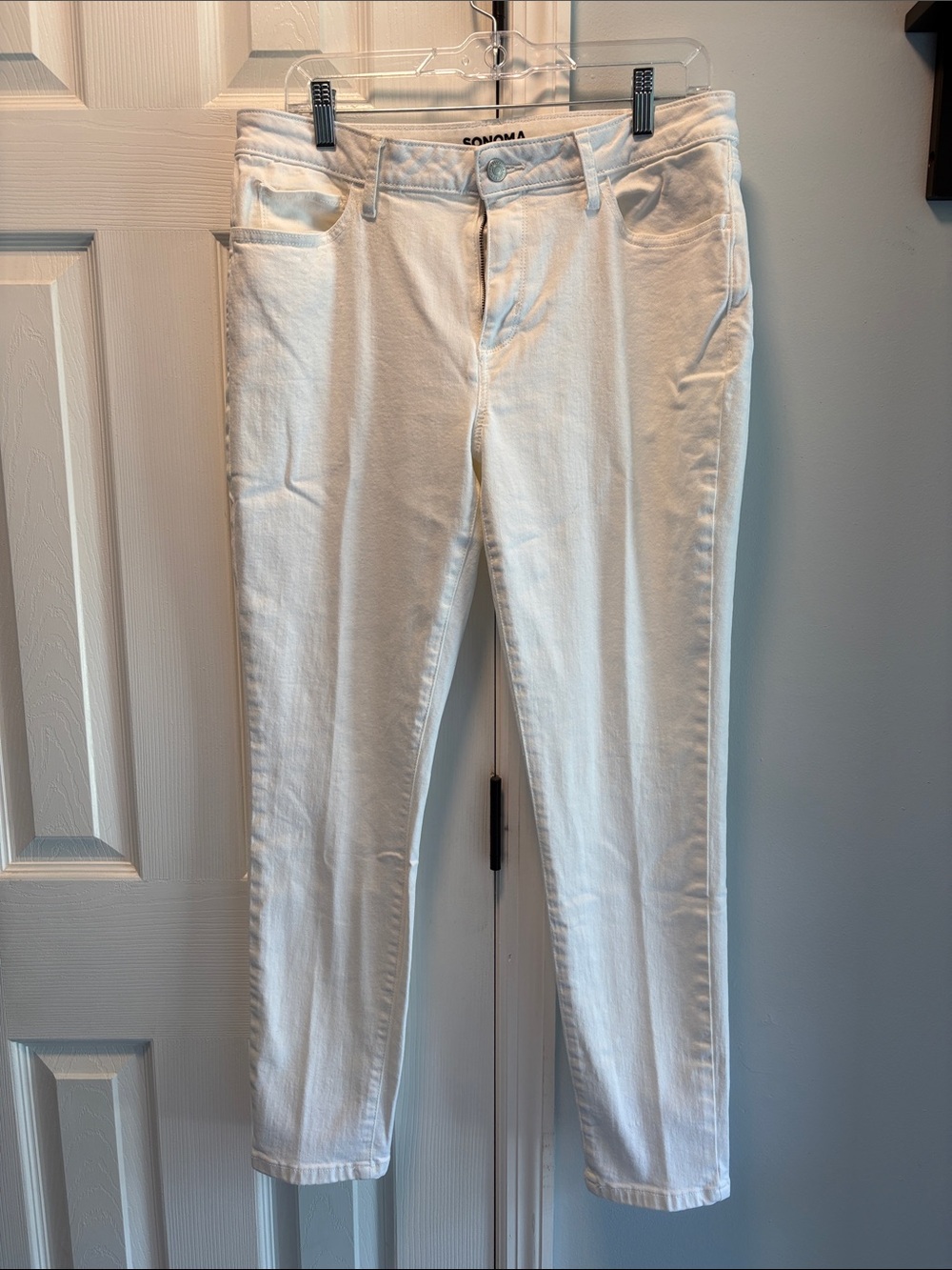 Sonoma White Straight Leg Pants